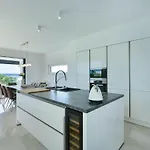 Luxury With Pool, Wellness And Sea View * マスレニツァ