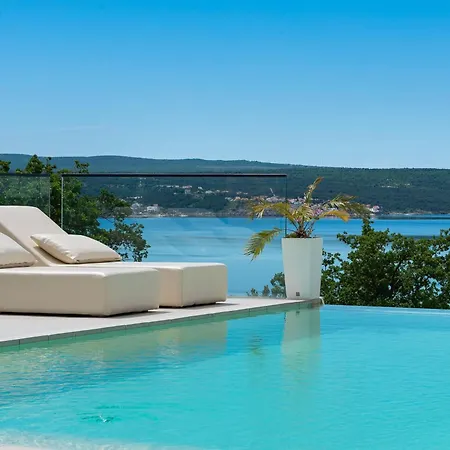 Luxury With Pool, Wellness And Sea View ماسلينتسا