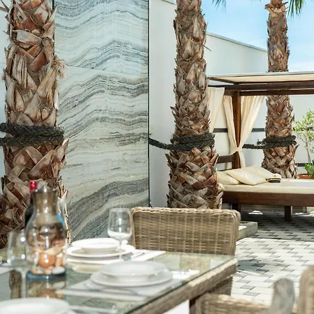 Luxury With Pool, Wellness And Sea View