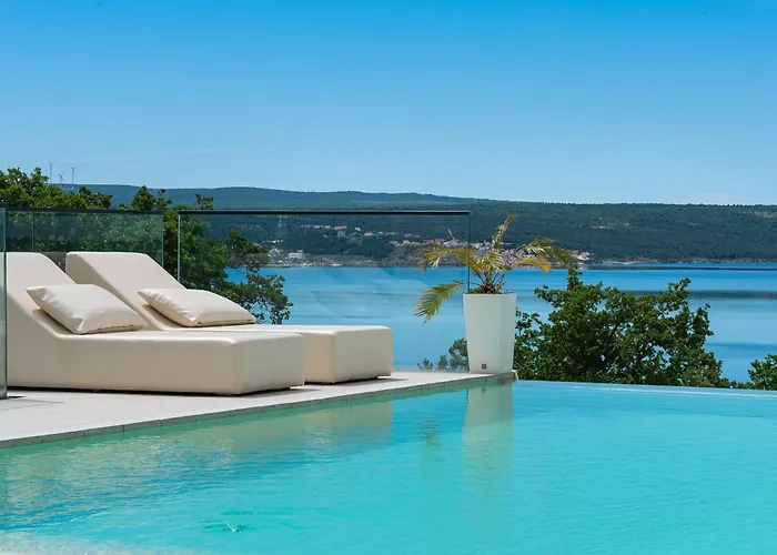 Luxury With Pool, Wellness And Sea View Maslenica