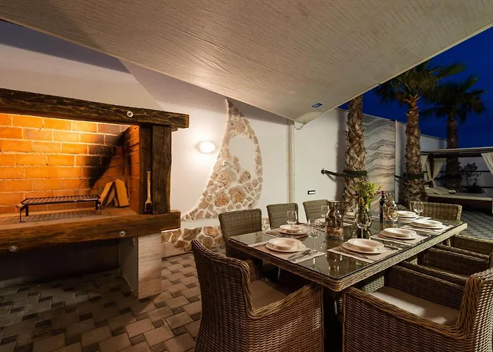 Luxury With Pool, Wellness And Sea View Maslenica