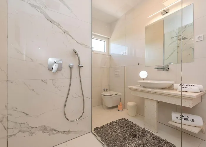 Villa Luxury With Pool, Wellness And Sea View Maslenica